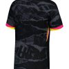 maillot-third-chelsea-fc-saison-deux-mille-vingt-quatre-deux-mille-vingt-cinq-tenue-exterieure-officielle Chelsea FC third shirt seizoen tweeduizend vierentwintig tweeduizend vijfentwintig officieel uittenue