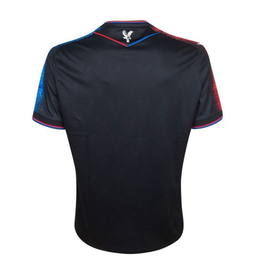 maillot-third-crystal-palace-saison-deux-mille-vingt-quatre-deux-mille-vingt-cinq-tenue-exterieure-football Third shirt Crystal Palace seizoen tweeduizend vierentwintig tweeduizend vijfentwintig uittenue voetbal