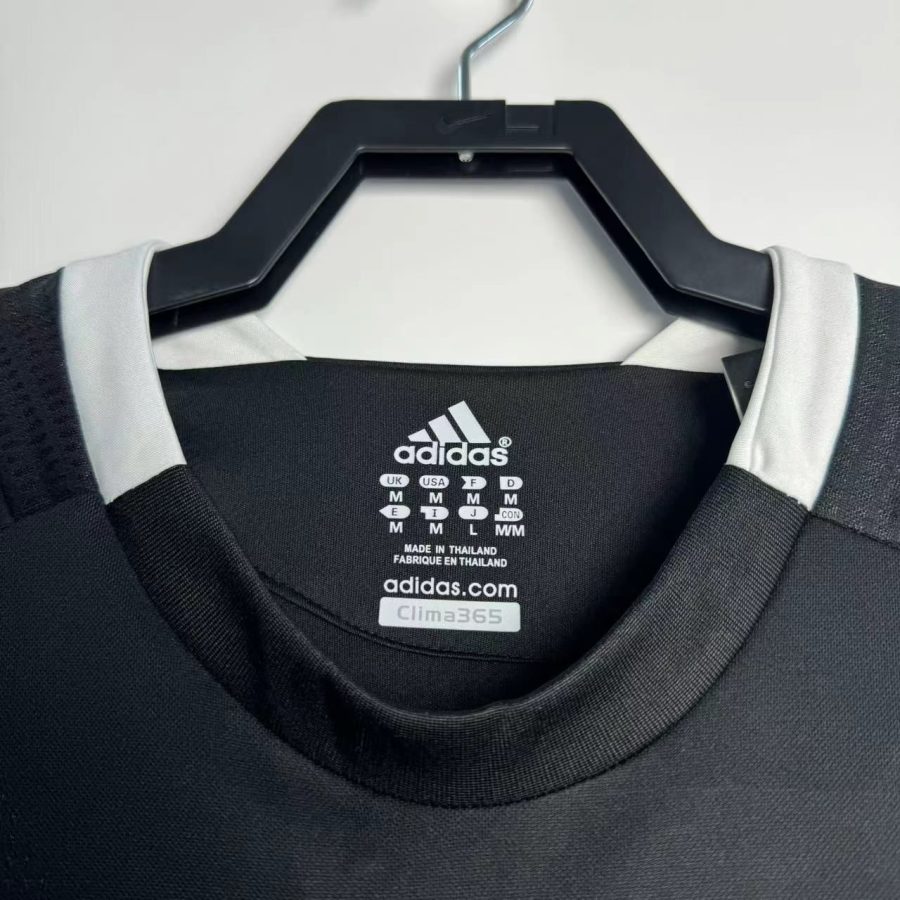 maillot-third-du-real-madrid-saison-2008-2009 Real Madrid derde shirt seizoen 2008 2009