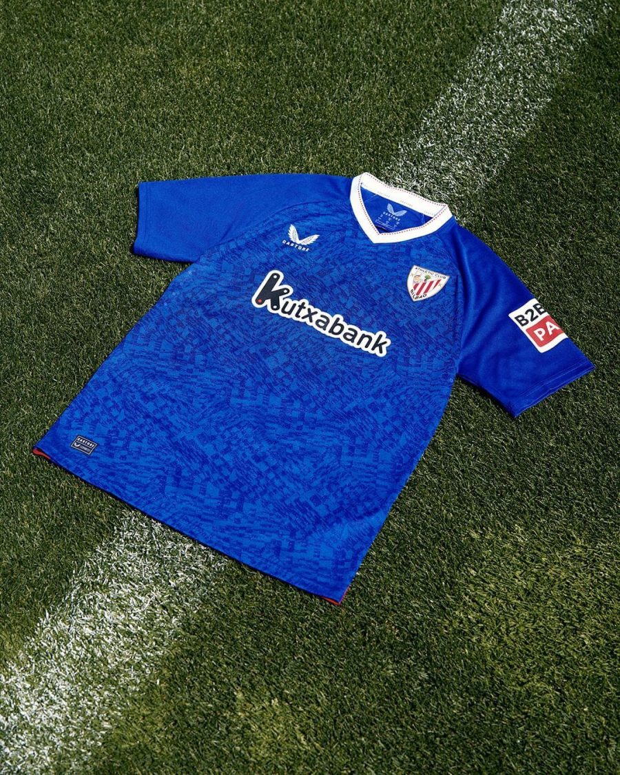 tenue-de-football-athletic-club-bilbao-maillot-exterieur-rouge-et-blanc Athletic Club Bilbao uitshirt rood-wit voetbaltenue