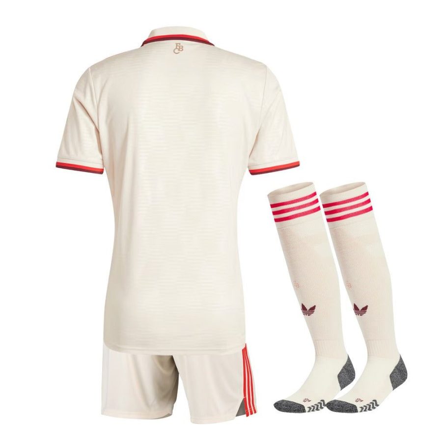 tenue-enfant-bayern-munich-troisieme-maillot-saison-deux-mille-vingt-quatre-deux-mille-vingt-cinq tenue enfant Bayern Munich troisième maillot saison deux mille vingt quatre deux mille vingt cinq