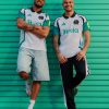 tenue-exterieure-newcastle-united-troisieme-maillot-football-collection-deux-mille-vingt-quatre-deux-mille-vingt-cinq Newcastle United derde uittenue voetbalshirt collectie 2024-2025