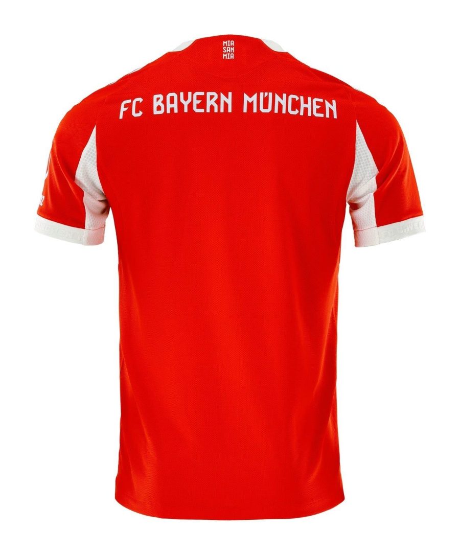 tenue-officielle-bayern-munich-domicile-2025-2026 Officiële outfit Bayern Munich thuisshirt 2025 2026