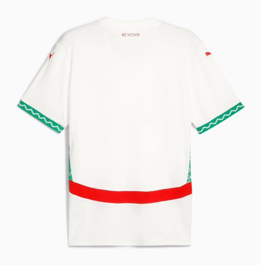 tenue-officielle-de-football-maroc-version-exterieure-pour-supporters-2024-2025 Officieel Marokkaans voetbaltenue uitversie voor supporters 2024 2025