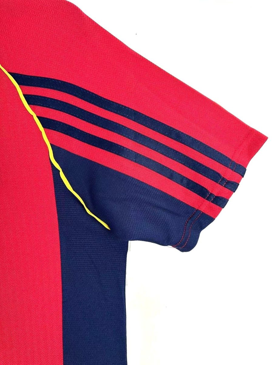 tenue-officielle-roja-domicile-flocage-retro-football-espagnol officiële tenue roja thuis retro bedrukking Spaans voetbal