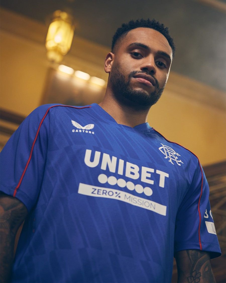 tunique-de-football-rangers-fc-tenue-officielle-a-domicile-2024-2025 Tunique de football Rangers FC tenue officielle à domicile 2024 2025