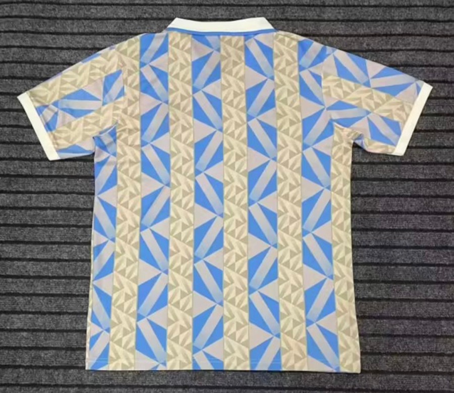 00F3F206-EE67-463B-B007-FC3AE294AB86.jpg TSV 1860 München Thuisshirt 1992/93