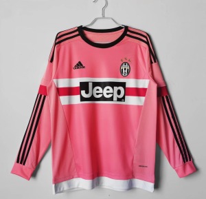 01EE8BA3-CDFE-402A-8A91-657B5863446C.jpg Juventus Uitshirt 2015/16 Lange Mouwen