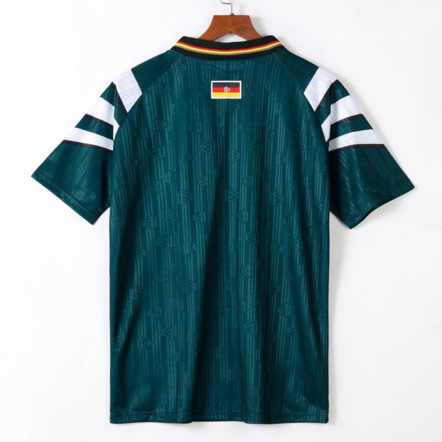 05841c1d37ba311a13d5c8588c748a24.jpg Duitsland Uitshirt 1996 Retro