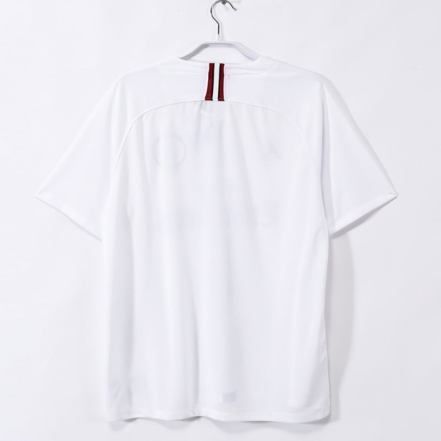 0f232640854e5a2d4a921b06ca3677a8.jpg PSG Retro 2018/19 Vintage