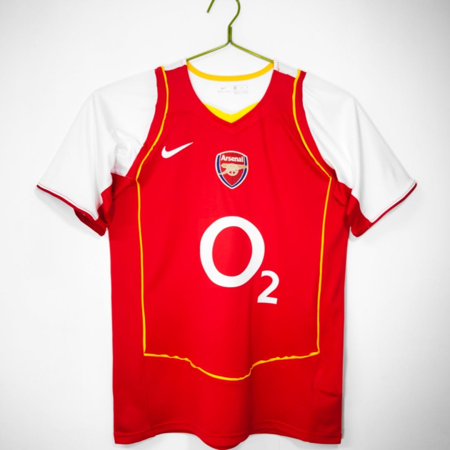 0fb129c55c3c13b8763e5821276779af.jpg Arsenal Retro Thuisshirt 2004-2005