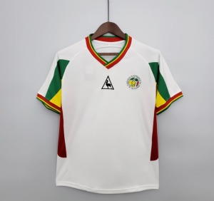 11269B95-E83C-45A4-A545-DAC58701B15E-1.jpg Senegal Uitshirt 2002