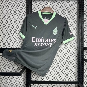 126bfe733d5b87805b9445bf639982ac_1.jpg AC Milan Uitshirt 2024-2025