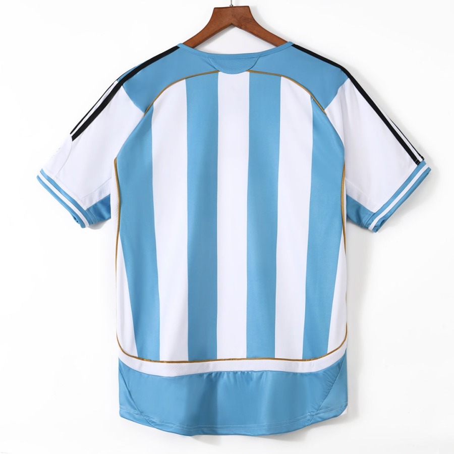 146e3e6028878fbd3f78e721b167e727_07b0e3aa-def1-4fcc-a740-1c9edde4d056.jpg Argentinië Thuisshirt 2006 Retro