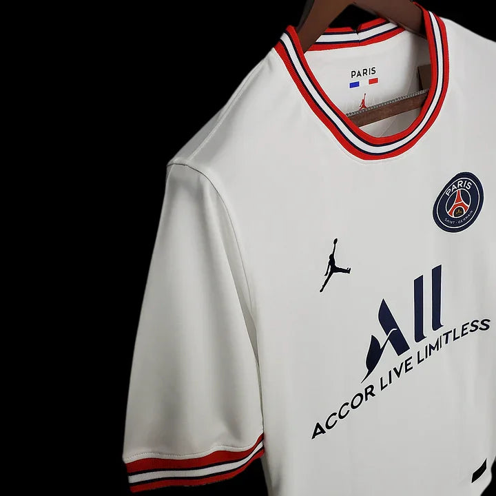 170ebae4991e3857ed0d10f4eee8f5f9_720x_57d9a016-ad2c-4fac-b1f9-936d1dffee40.jpg Paris Retro Shirt 2017-2018