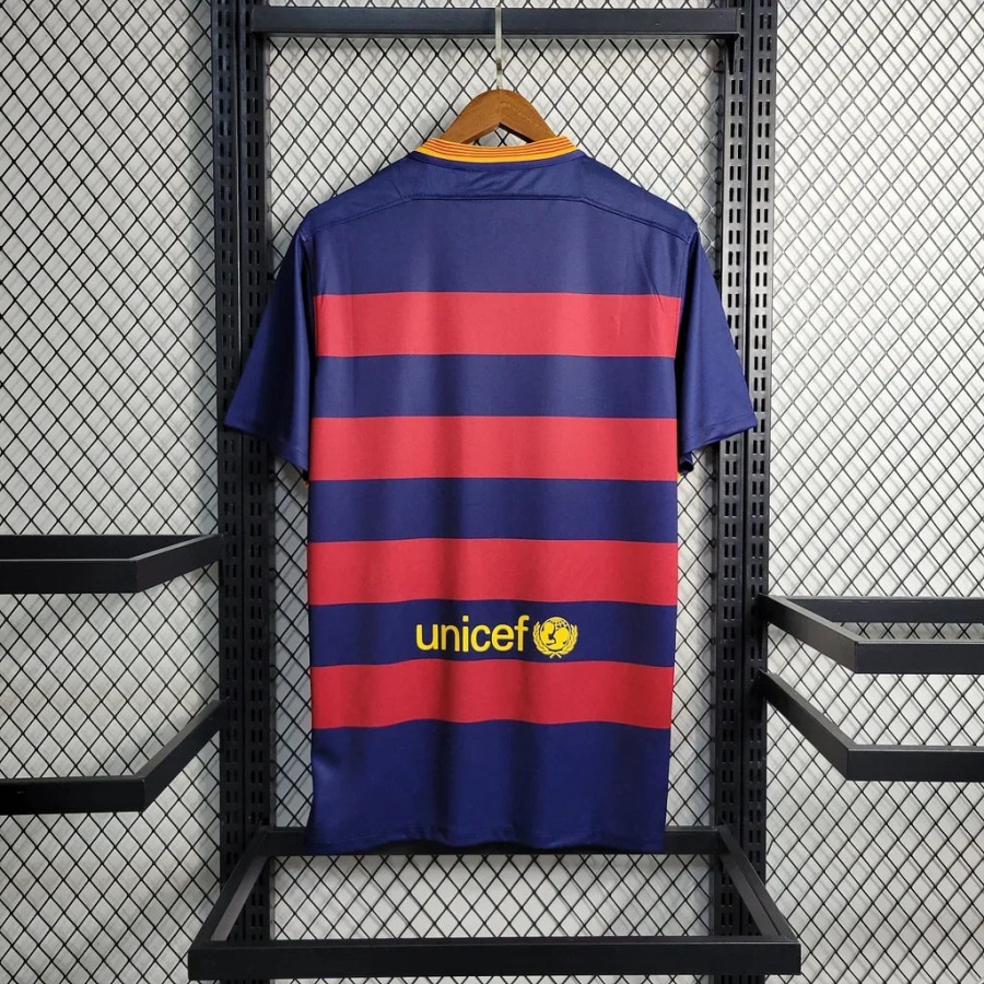 18aab6d1b9de58677ae9835f42347908.jpg Retro FC Barcelona Derde Shirt 2015-2016