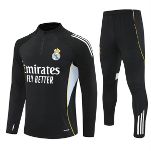 1ea51aeff08357d4e0383d4ba6b2ecdd.jpg Real Madrid 25/26 Zwart Speciale Editie