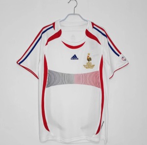 205E4F8B-4E72-415F-BDF5-422871B1895E.jpg Frankrijk 2006 Uitshirt