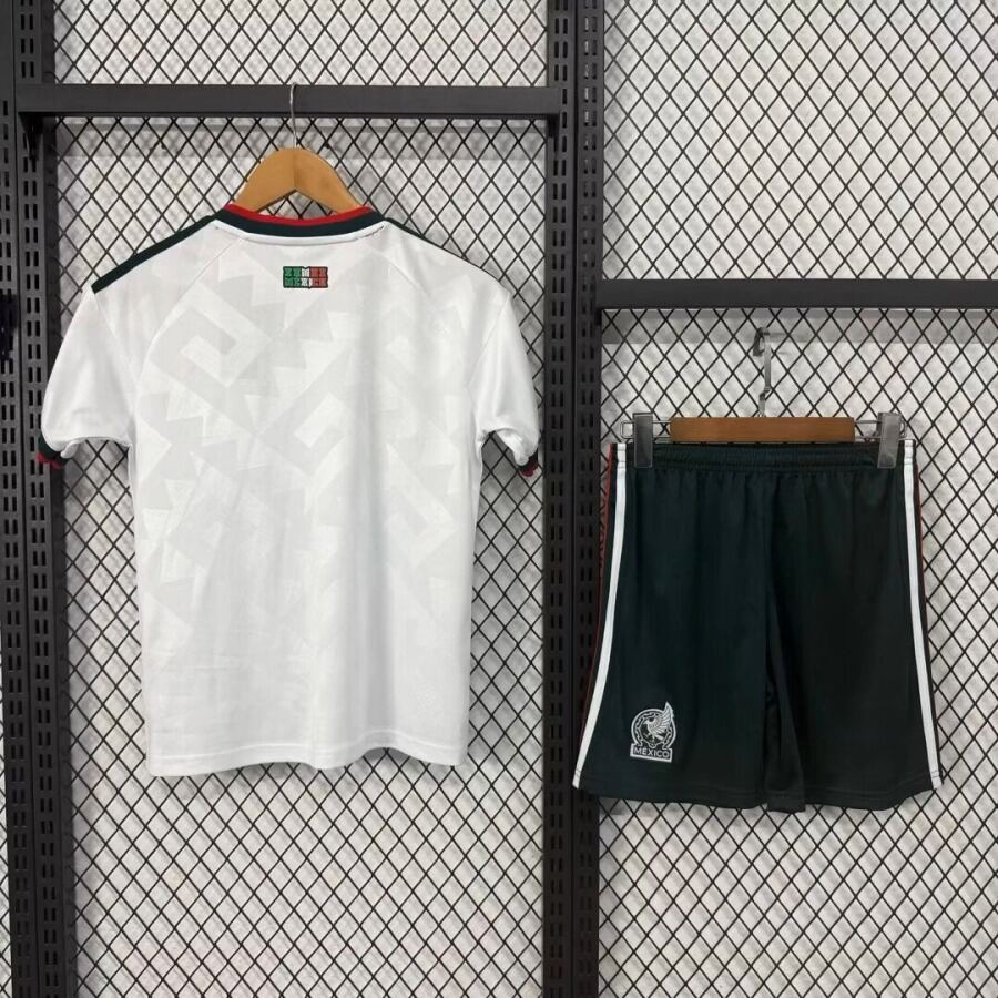 2212c096f9d1cb9935f087d6cc3e0505.jpg Mexico Uitshirt 2026 Volwassenen