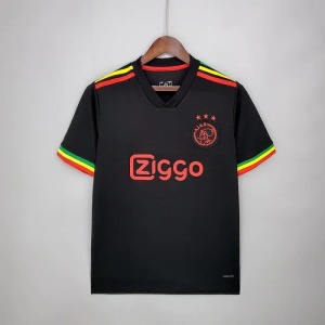 240.jpg Ajax Amsterdam Voetbalshirt 2021-2022 Bob Marley