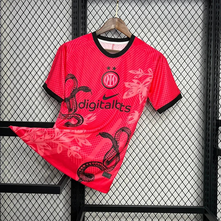 259f7be0ba349cd83d6fb8403cf1760a.jpg Inter Milan Slangenhuid Shirt 2024-2025