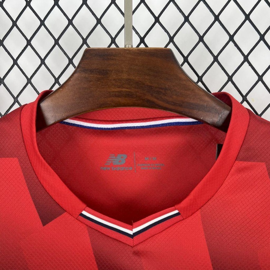 2_1756435914000.jpg Lille 2025-26 Thuisshirt