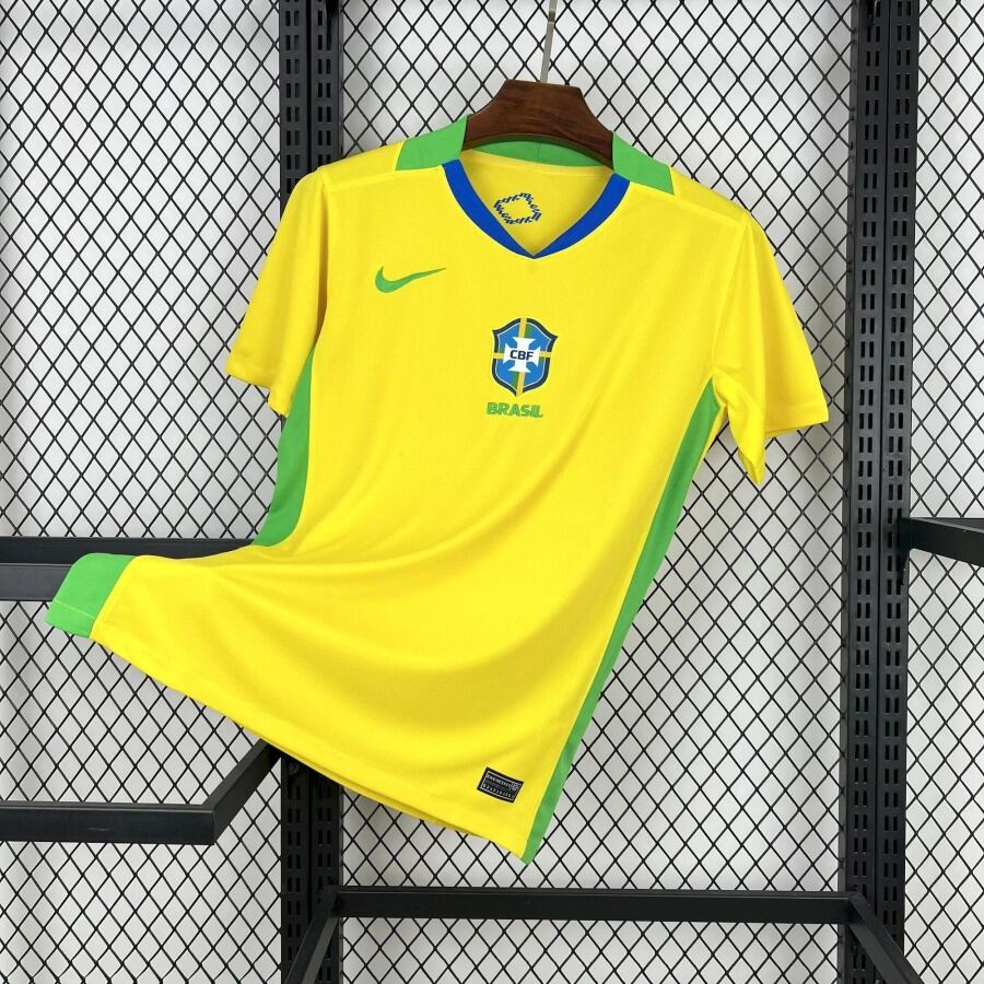 2c5efccf17bd23d7c77a0c689538acde.jpg Brazilië Thuisshirt 2025-2026 Voetbal