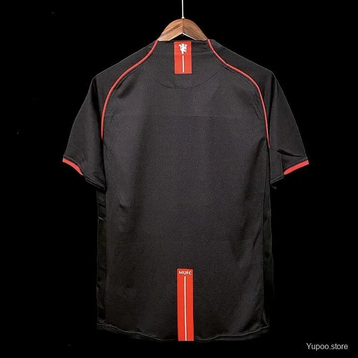 2d69166ff2bb559da4c9b884c0d6ee19.jpg Manchester United Retro Shirt 2007-2008
