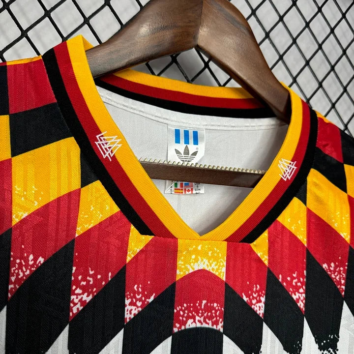 309a10af17bd0fdf676510e7c22bb184.jpg Retro Duitsland Thuisshirt 1994