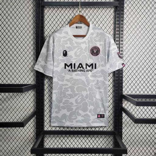 37B95DABC420A648274D7FF4C6301911_540x_eeb54422-5221-4db7-bb79-8abab0fceba3.jpg Inter Miami 2023-2024 Limited Edition Grijs