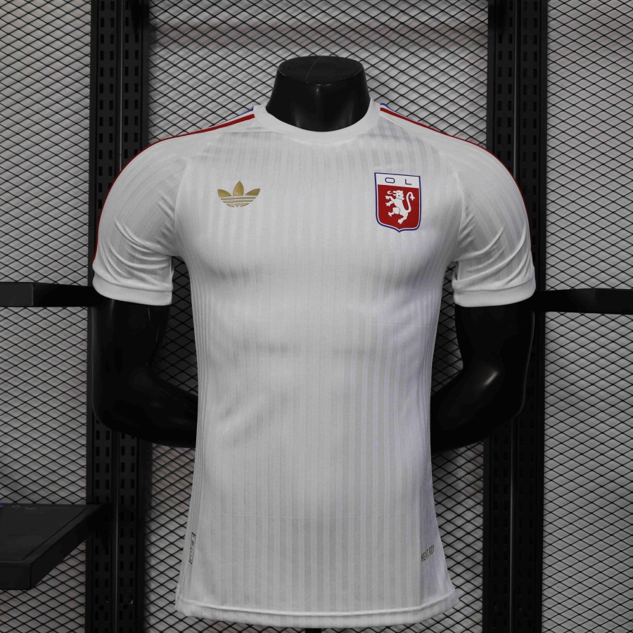 3b1e028b.jpg Lyon Concept Voetbalshirt 2025-26