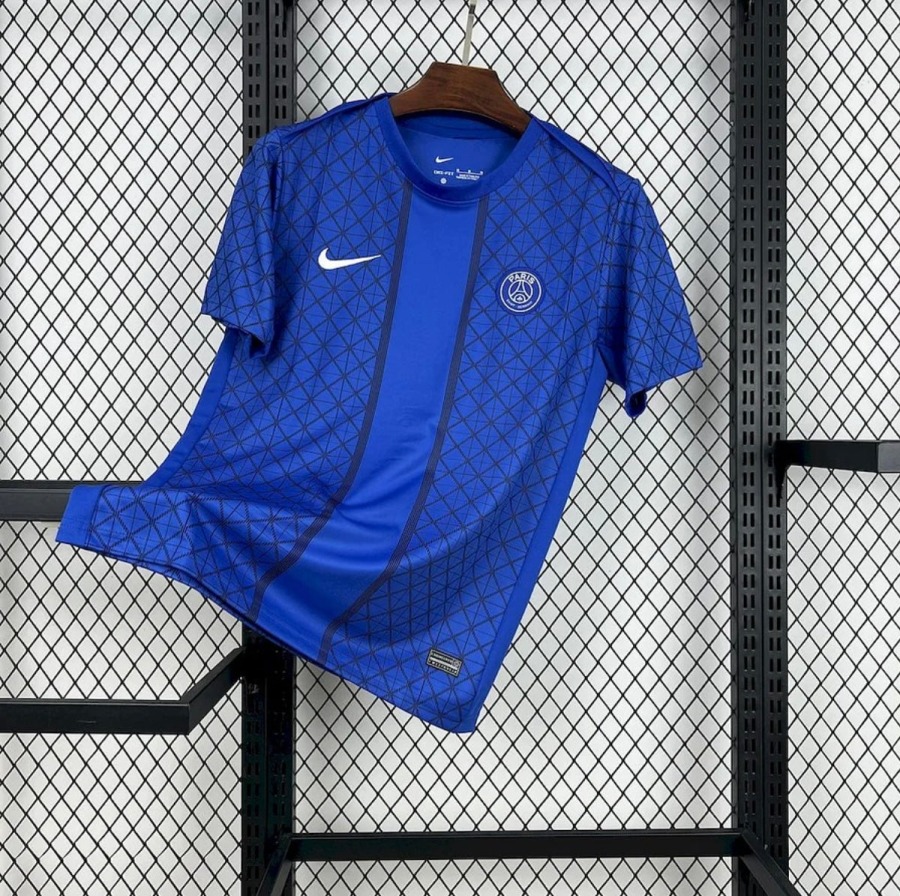 4020DCD4-F786-4A31-9C61-770AA6F94A64.jpg PSG Voetbalshirt 2025/26 Warming-up