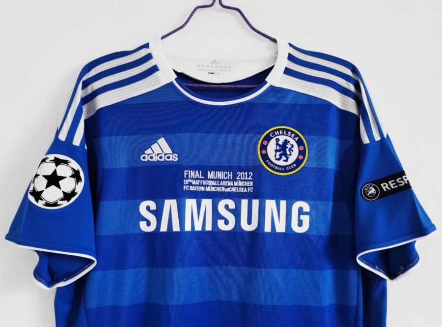 42096EEA-307A-452F-A0EC-01050BE3E110.jpg Chelsea Thuisshirt 2011/12