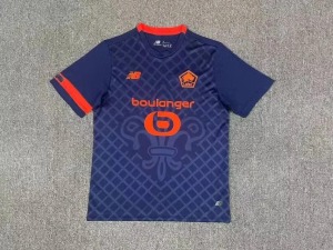 451f6d97718abf511f80dcbf2f6b7163.jpg Lille Derde Shirt 2023-2024