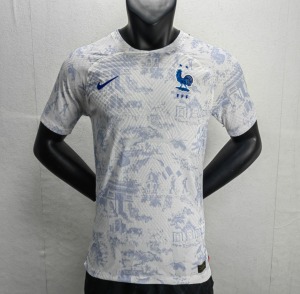 4BD36B32-BF64-4B23-94F0-6D1C25D875ED.jpg Frankrijk 2022 Uitshirt