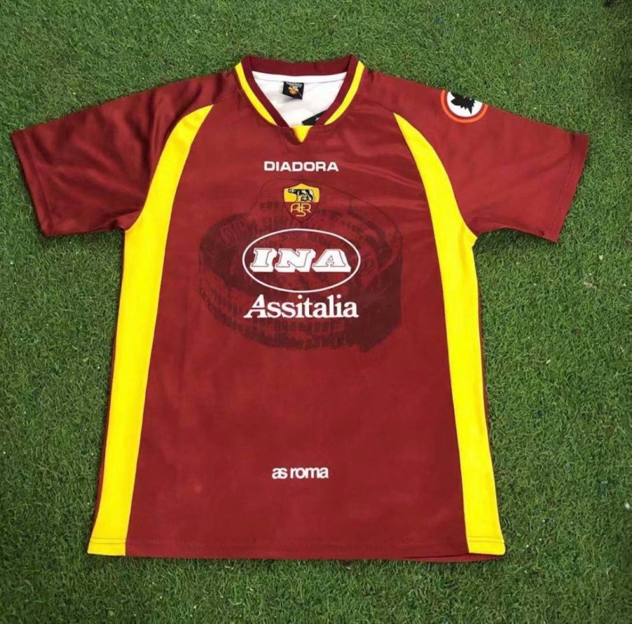 4DDFF034-AD8C-4043-95BD-EA3888C9532F.jpg Voetbalshirt AS Roma 1997/98 Thuisshirt