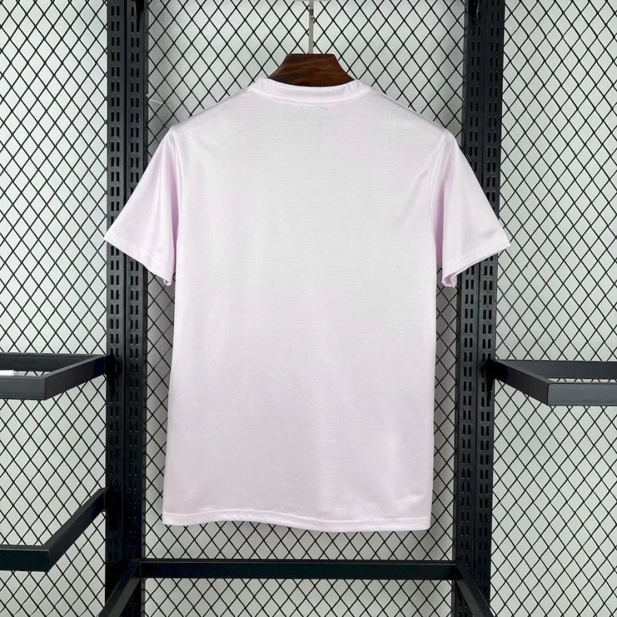 4_1750303679000.jpg Voetbalshirt Brazilië Concept Roze & Wit 2025-26