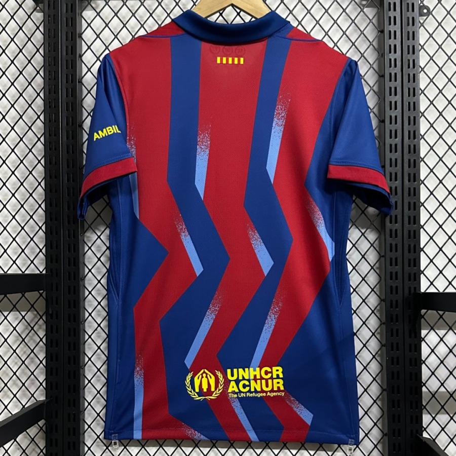4afa225b36b794f7f3829a1339f2f697.jpg Voetbalshirt Barcelona Vierde 2025/26