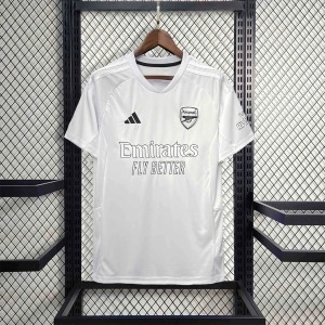 56a70573e0c3c98a3b170c6a8d20f010.jpg Voetbalshirt Arsenal 2023-2024 Speciale Editie