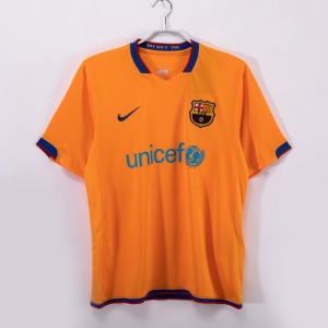 57e5737892dcb8ad95b26fb51c844cfd.jpg FC Barcelona Uitshirt 2006-2007 Retro