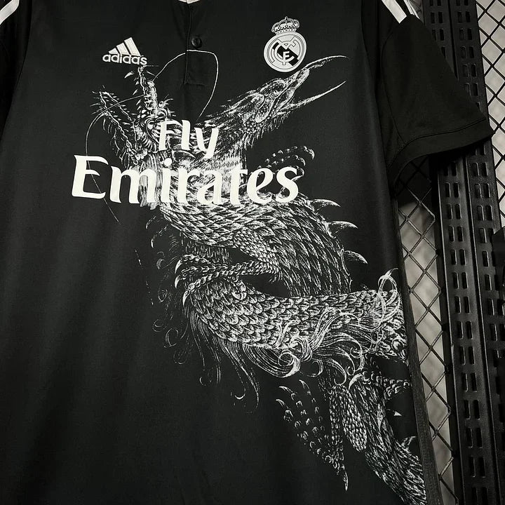 58d0c8bc0f70633a9b91862a9c77b096.jpg Voetbalshirt Real Madrid Retro 2014-2015