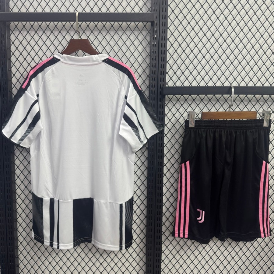 5bf5da4784fbf343cd48a60c40d70701.jpg Juventus Thuisshirt 2025/26 Volwassenen