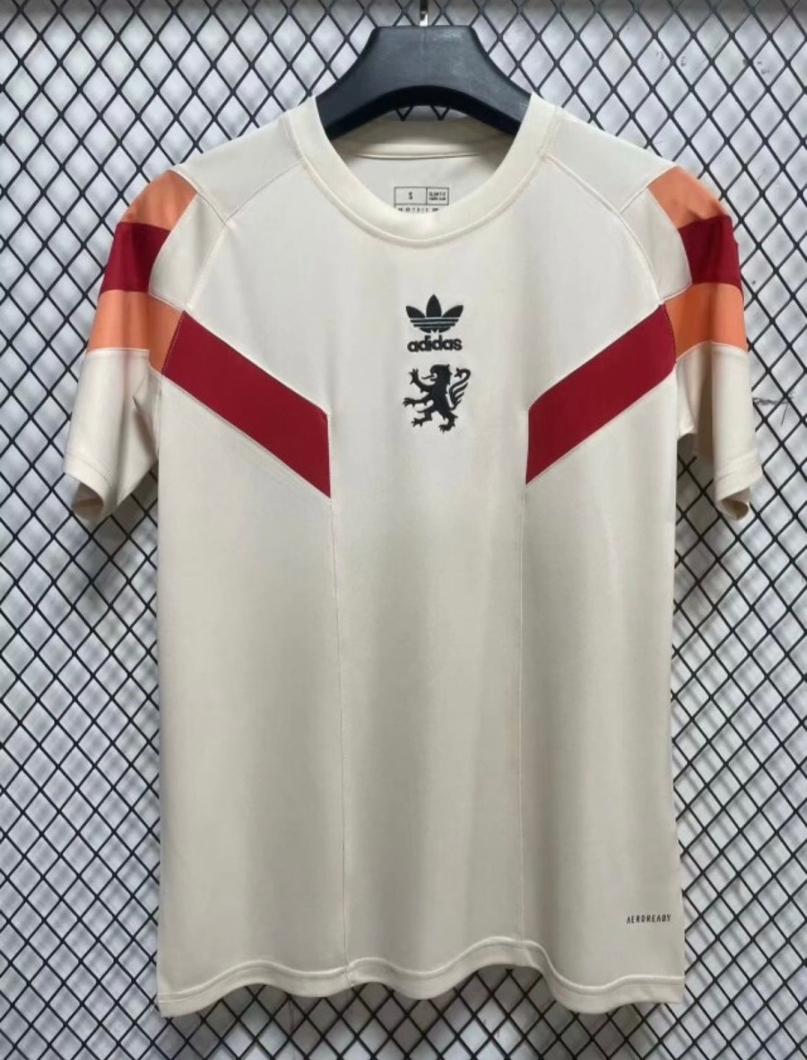 61D70C69-24DB-481F-884F-10E958E871F2.jpg OL 2024/25 Trainingsshirt
