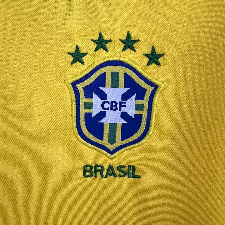 635196cb69946110e2d1e8d462054837.jpg Brazilië Retro 1997 Thuisshirt