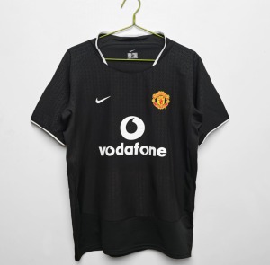 642A2682-E9B7-4F8B-B153-C28D4C1F556B.jpg Manchester United 2003/04 Uitshirt