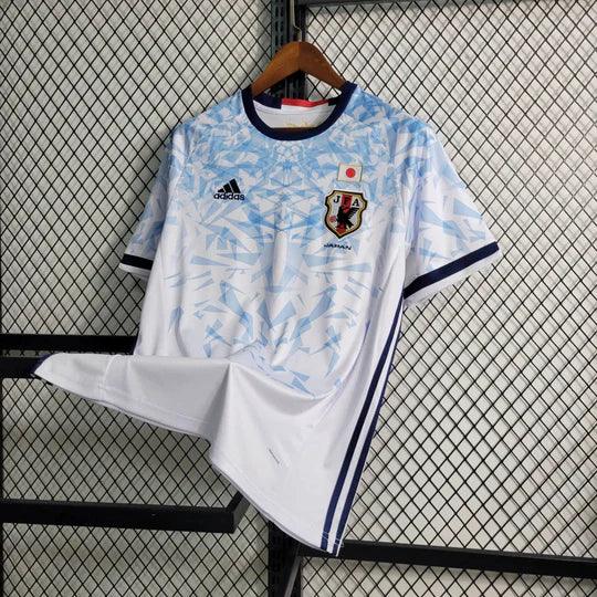 68E8B1592C20EFC56FEE60ECA1733F00_540x_e9e7d852-ac6c-4699-b8eb-7c9a365a43d1.jpg Japan Retro shirt 2016 2017