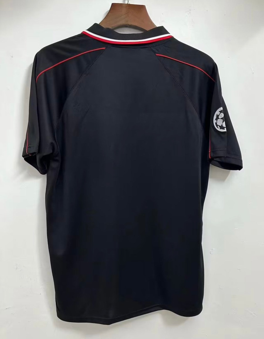 6C04A056-E967-4A1D-AB62-7E38E08AE808.jpg Ajax Amsterdam 1998/99 Uitshirt