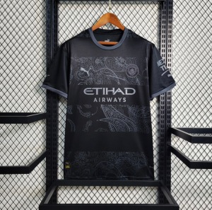 736D06DD-25A4-4DA1-847F-81D0009AE5D6.jpg Manchester City Voetbalshirt 2023/24 Concept