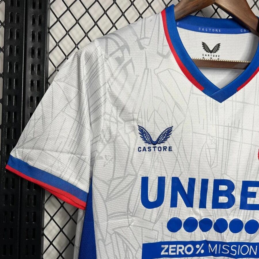 73df96bd482a515885bc85c4a7dd0d02.jpg Rangers FC Thuisshirt 2024-2025