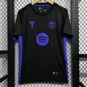 7655facd3836cffdca4c7efa7fe74f10.jpg Voetbalshirt Barcelona 2025/26 Special Edition Black
